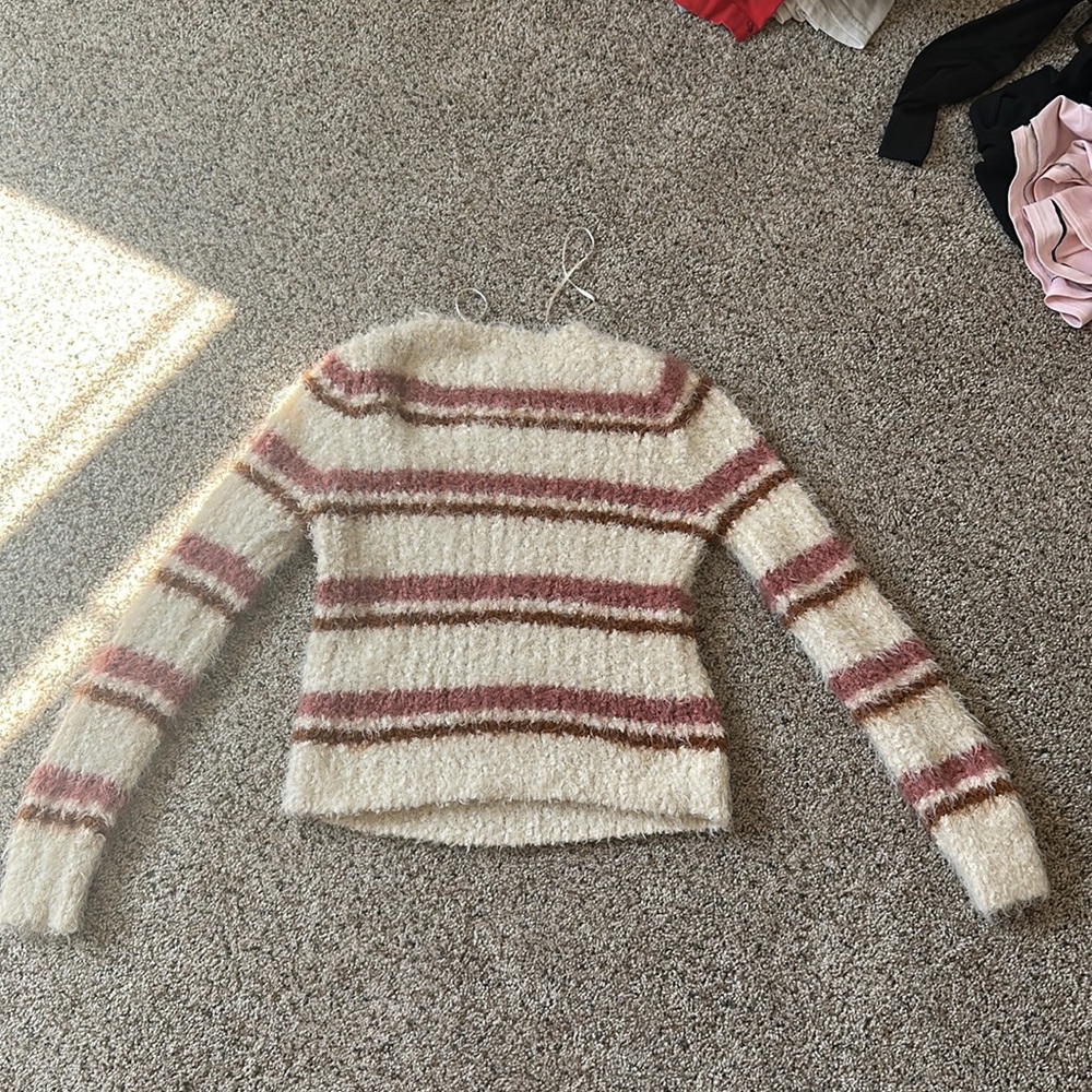 Striped sweater - Picture 3 of 3
